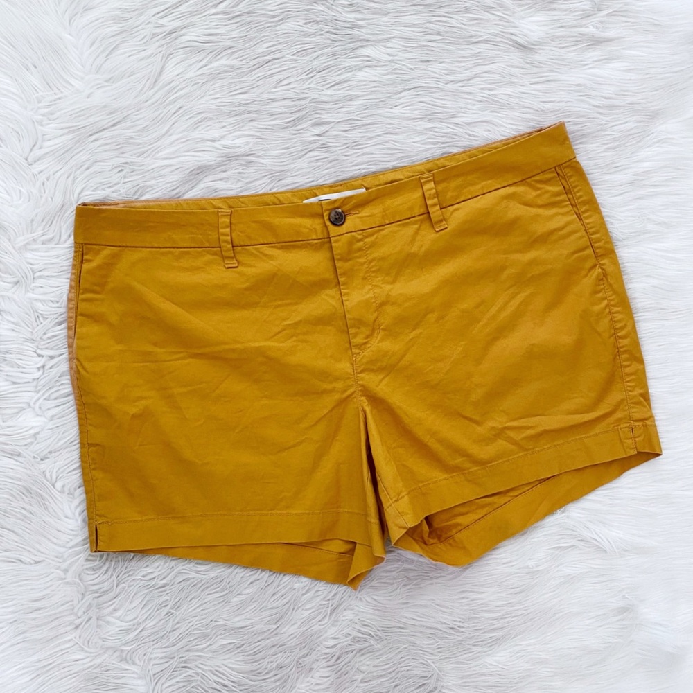 Old Navy Mustard Yellow Chino Everyday Short